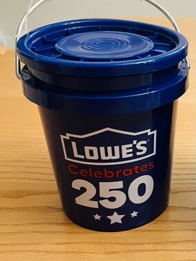 Lowes Celebrates 250 USA Mini Bucket w/ Lid! Rare print Hard To Find Viral New
